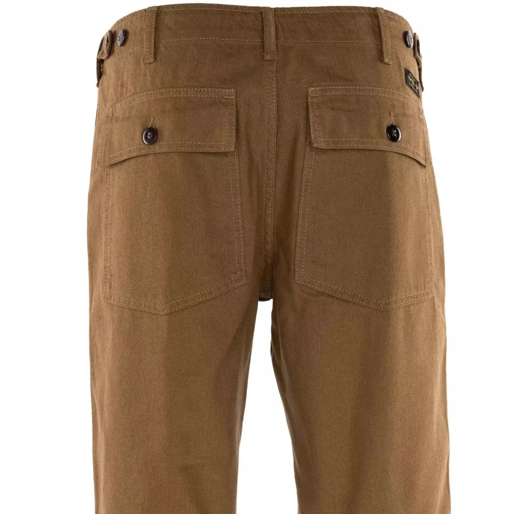 Le short 1962 de chez Pike Brothers est la version courte du pantalon og107. Il est idéal pour cet été.  Vous pouvez prendre une taille au dessus (upsize), le short og107 dispose de pattes de serrages latérales. 
