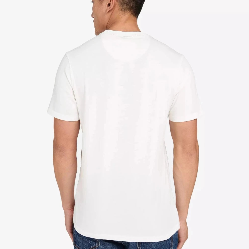 Le t-shirt murrey blanc par Barbour international est une nouveauté de la collection Steve Mcqueen.  100% coton